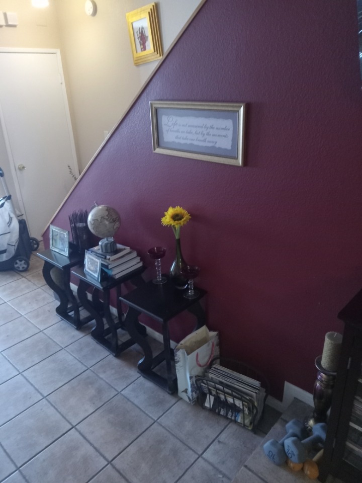 After deep cleaning service in Los Angeles with a clean and organized bedroom